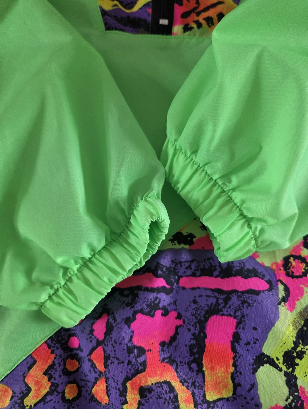 Action Gem Retro 90s Neon Green Multicolor Windbreaker Jacket Unisex Large 14/16 - Picture 10 of 10